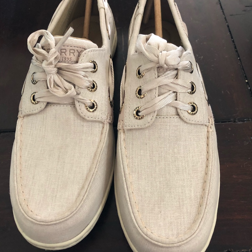 Brand new sperry boat shoes